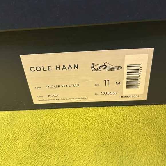 MNS Black Leather Loafers Cole Haan Tucker Venetian Size 11 M